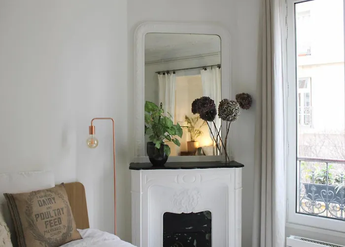 Апартаменты Beautiful Renovated In Париж