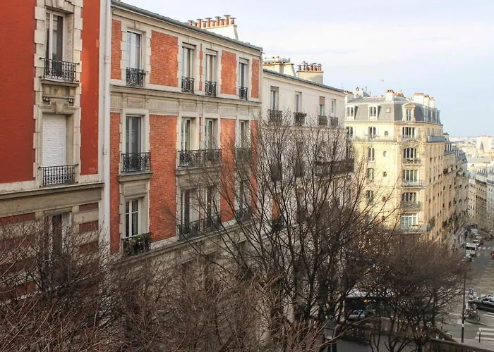 Апартаменты Beautiful Renovated In Париж